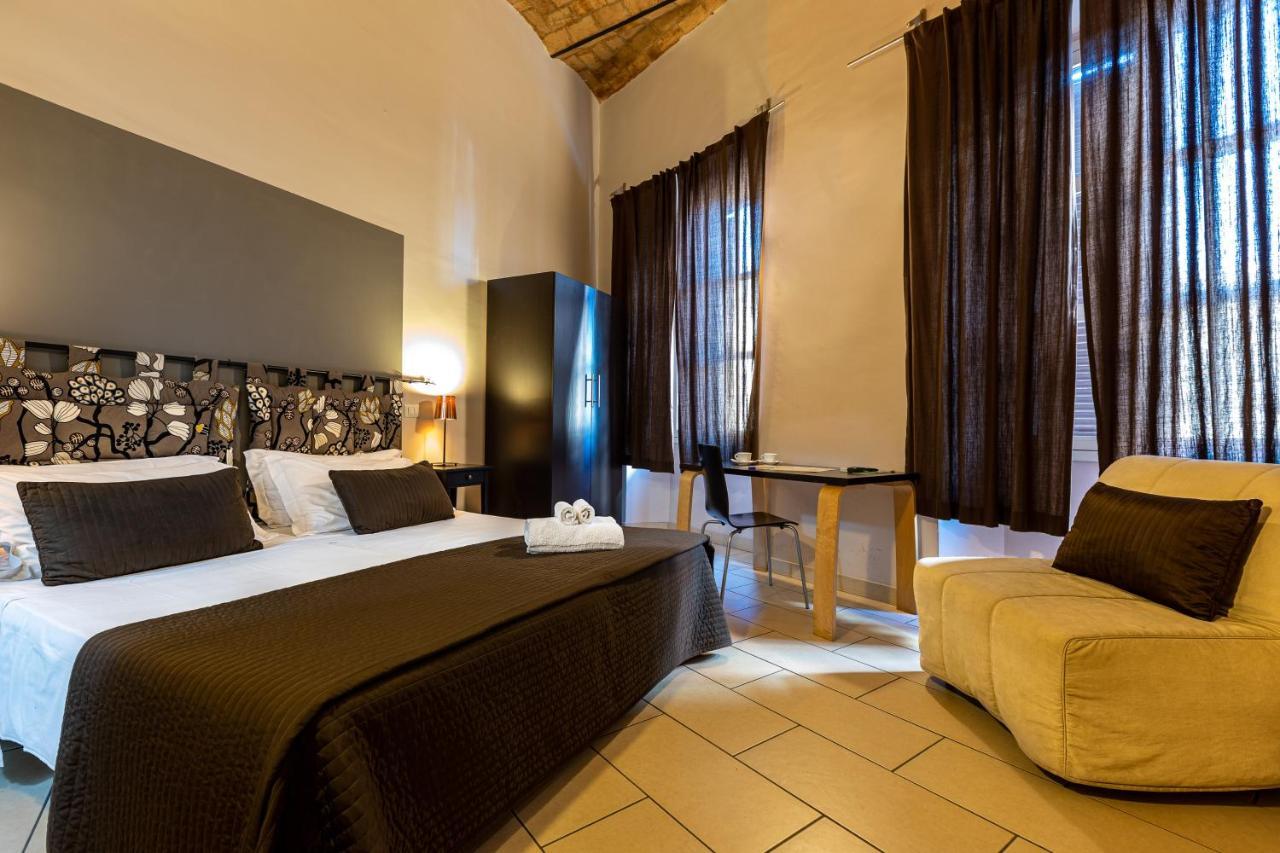 San Lorenzo Rooms Roma Exterior foto