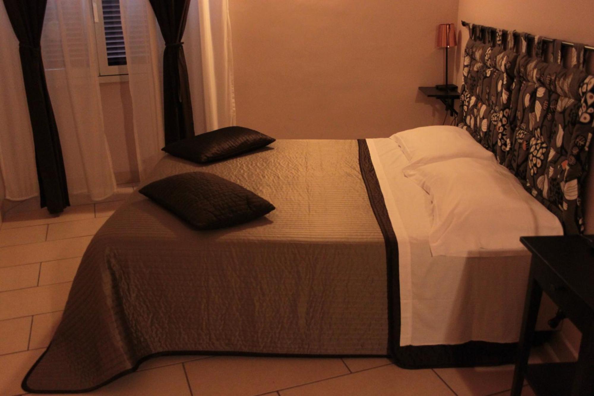 San Lorenzo Rooms Roma Exterior foto